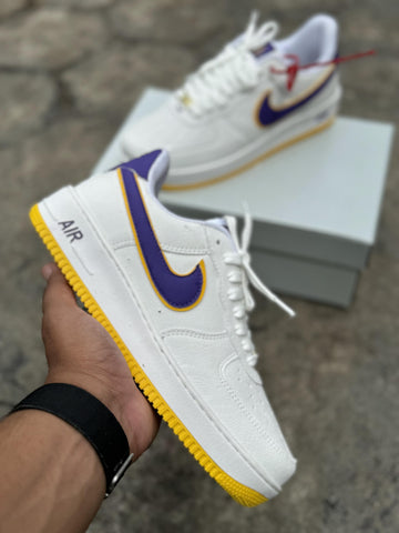 Tênis AIR force 1- Lakers