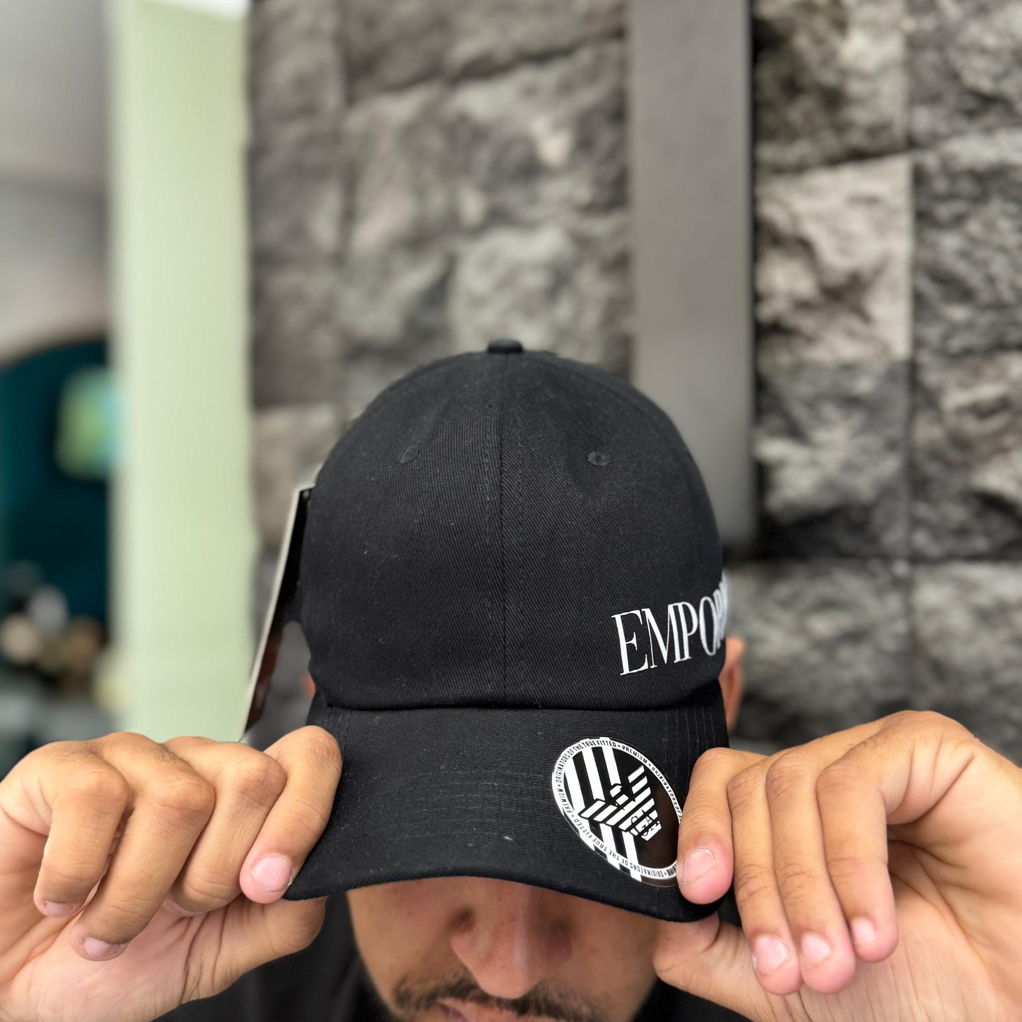 Boné Empório Armani EA7