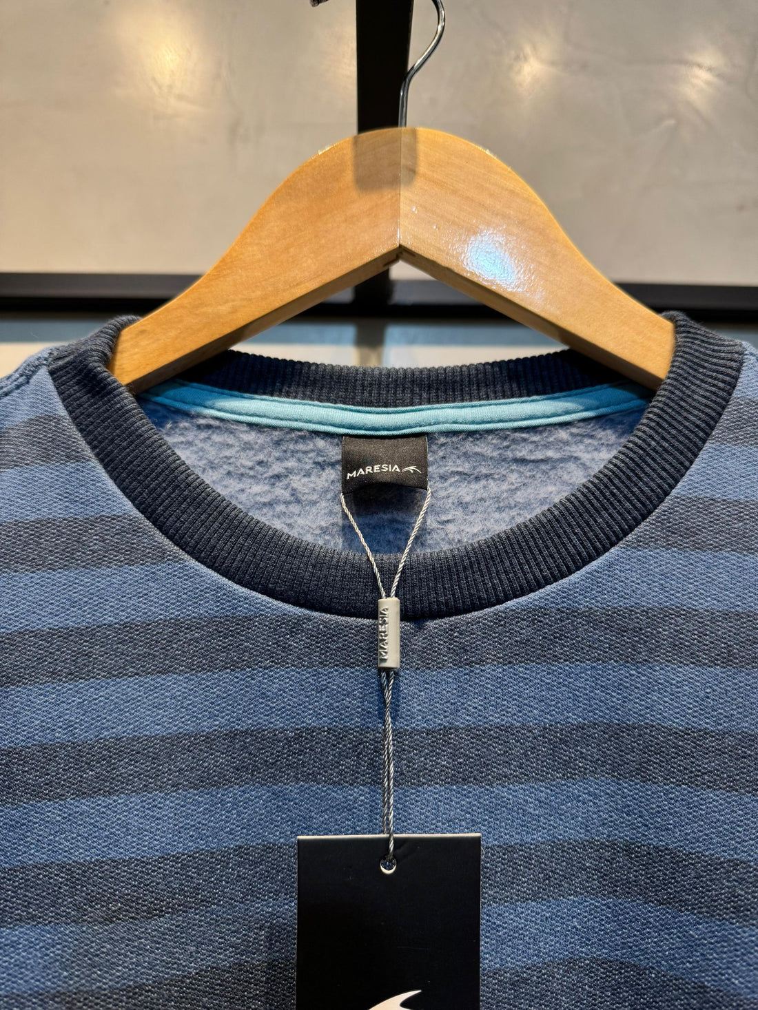 MOLETON GOLA CARECA AZUL-MARESIA