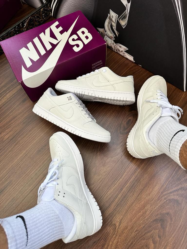 Tênis Nike DUNK Low 46