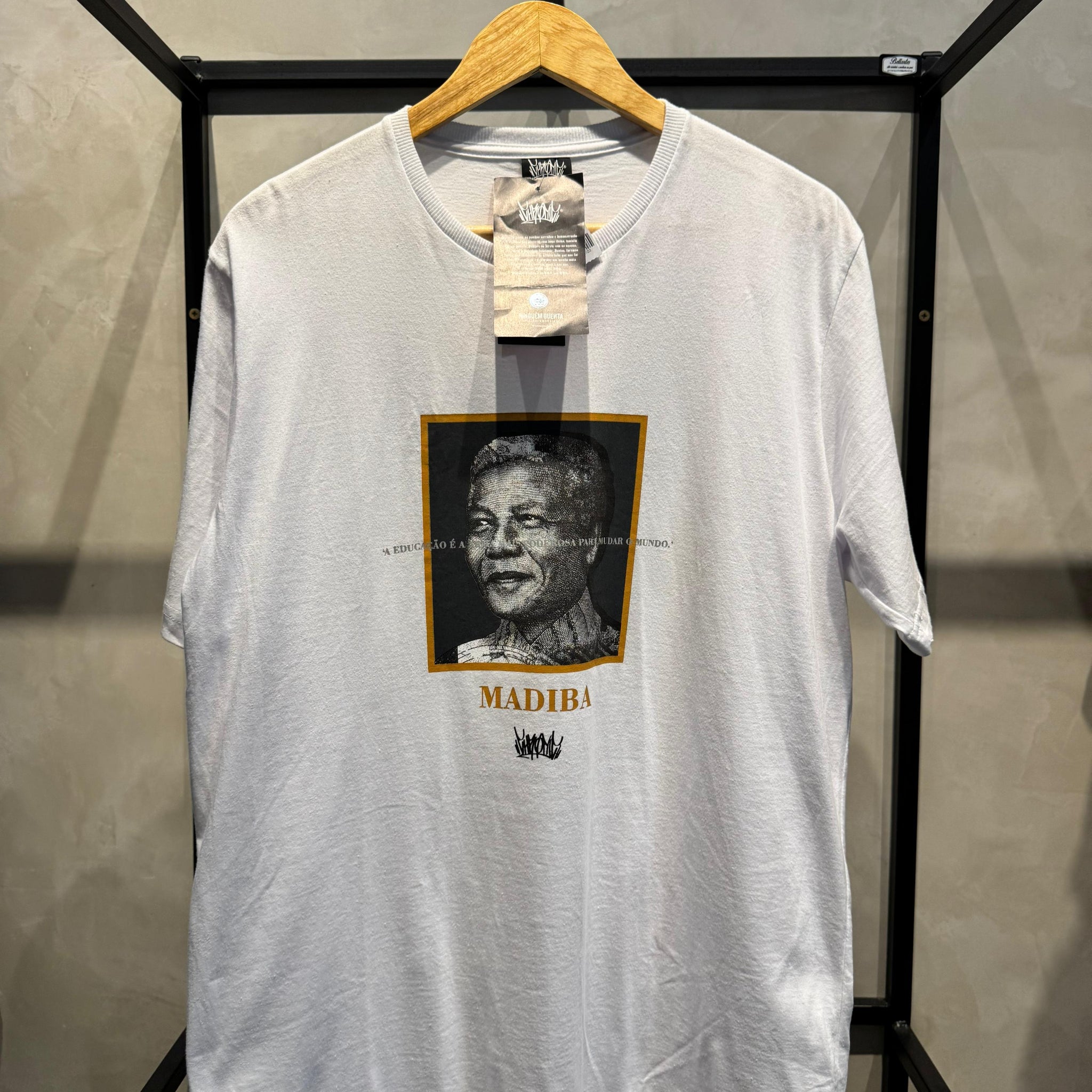 CAMISETA BASICA NELSON MANDELA