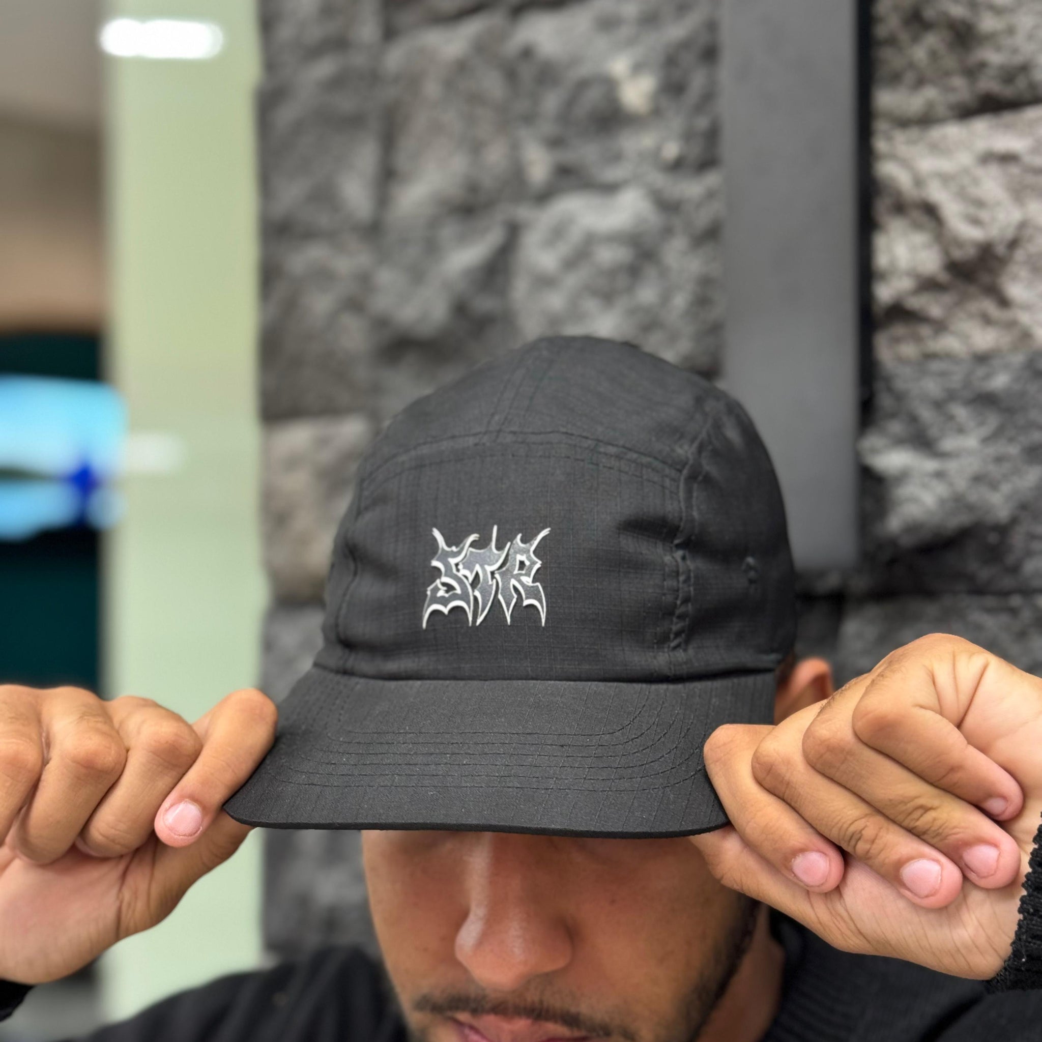 BONE FIVE PANEL STRANGER