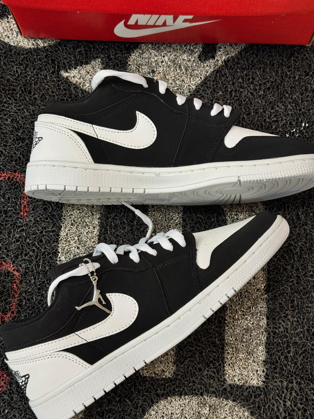 Air Jordan 1 Low
